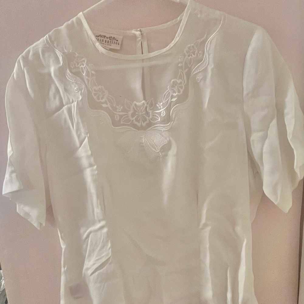 Susan Bristol Blouse

• girly 
• coquette